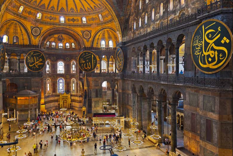 Panoramica interna di Santa Sofia